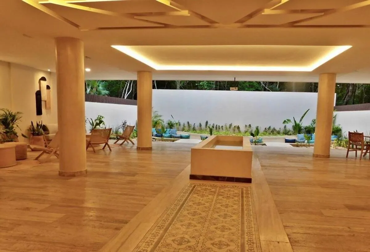 툴룸 1 Rec. | Vista A La Jungla + Piscina Infinita + Amenidades Lx 아파트