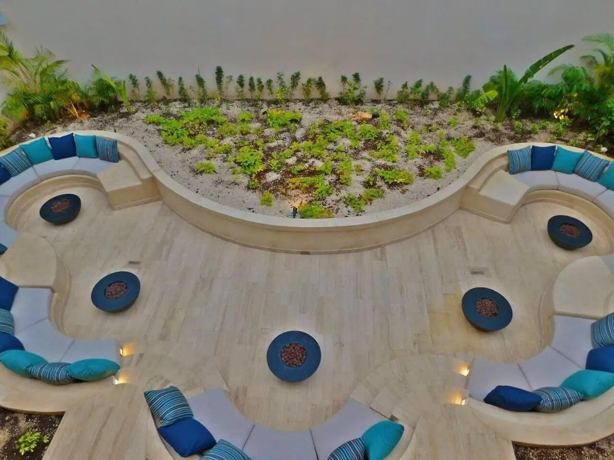 툴룸 1 Rec. | Vista A La Jungla + Piscina Infinita + Amenidades Lx 아파트